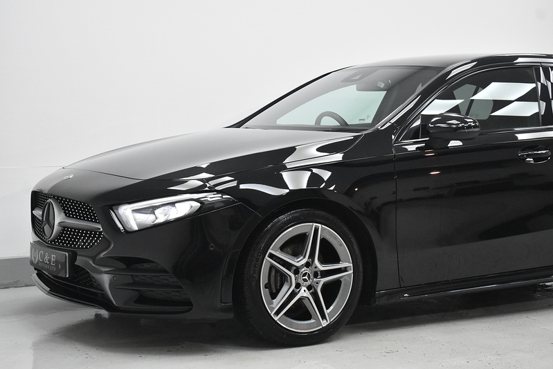 Mercedes-Benz A Class A180d AMG Line - U6101