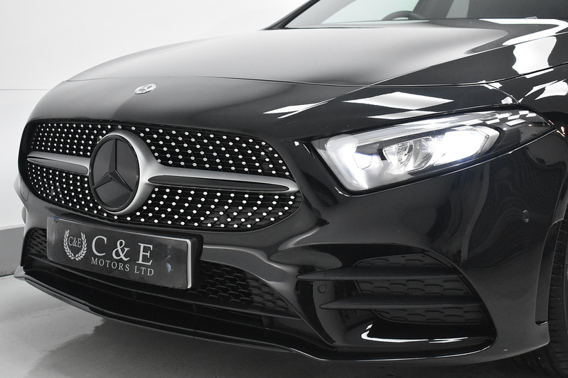 Mercedes-Benz A Class A180d AMG Line - U6101