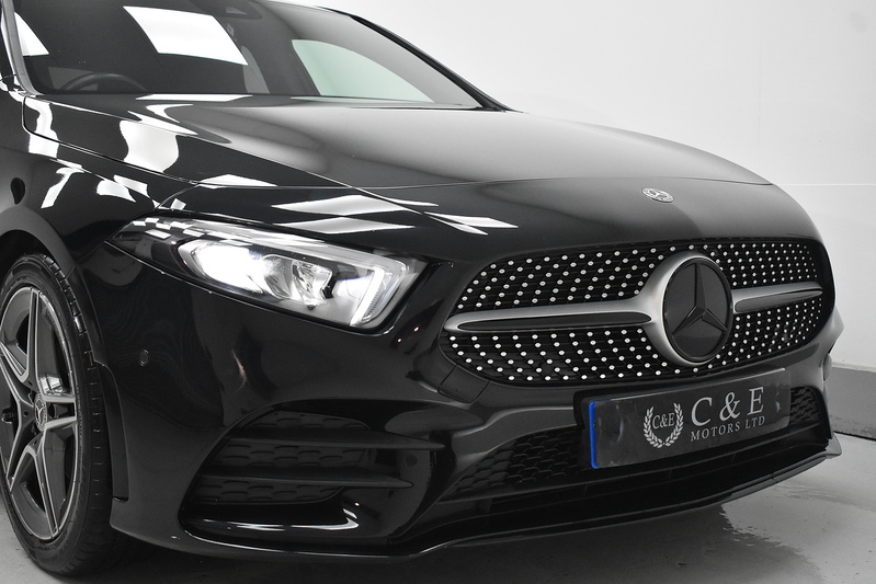 Mercedes-Benz A Class A180d AMG Line - U6101