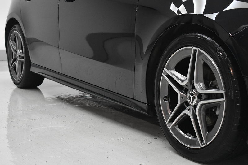 Mercedes-Benz A Class A180d AMG Line - U6101