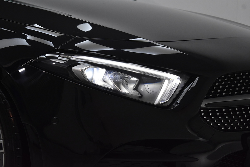 Mercedes-Benz A Class A180d AMG Line - U6101