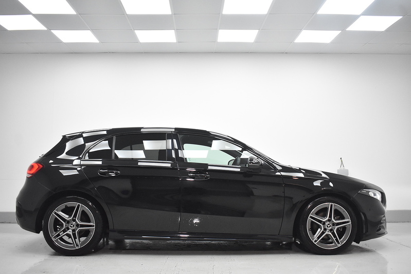 Mercedes-Benz A Class A180d AMG Line - U6101