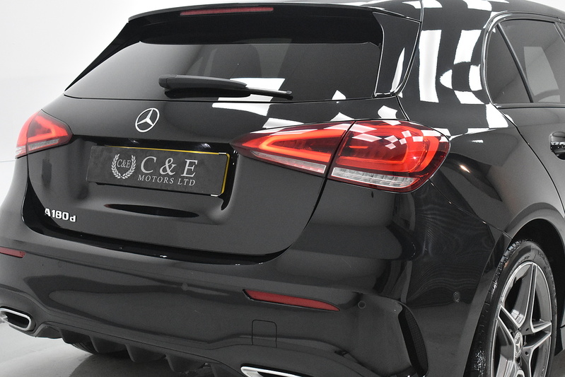 Mercedes-Benz A Class A180d AMG Line - U6101