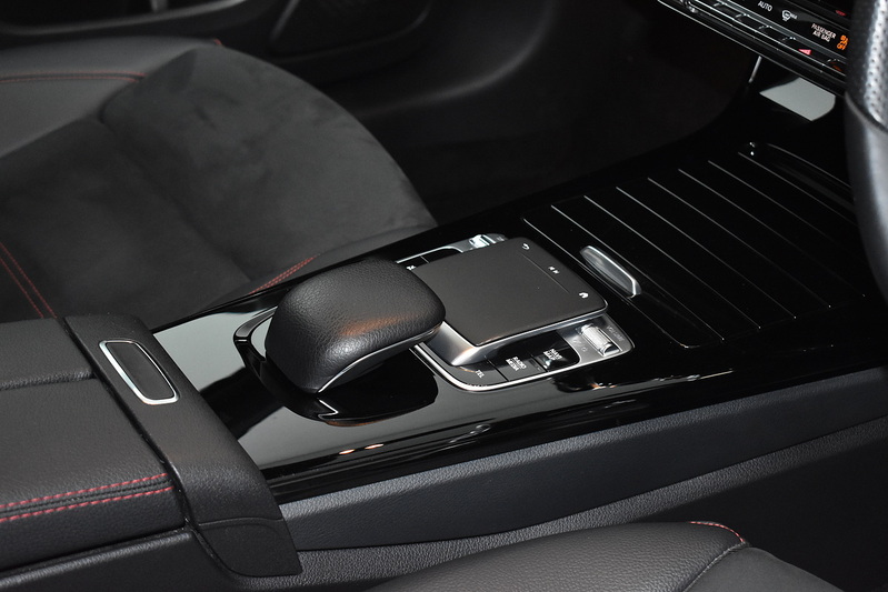 Mercedes-Benz A Class A180d AMG Line - U6101