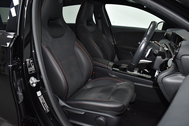 Mercedes-Benz A Class A180d AMG Line - U6101