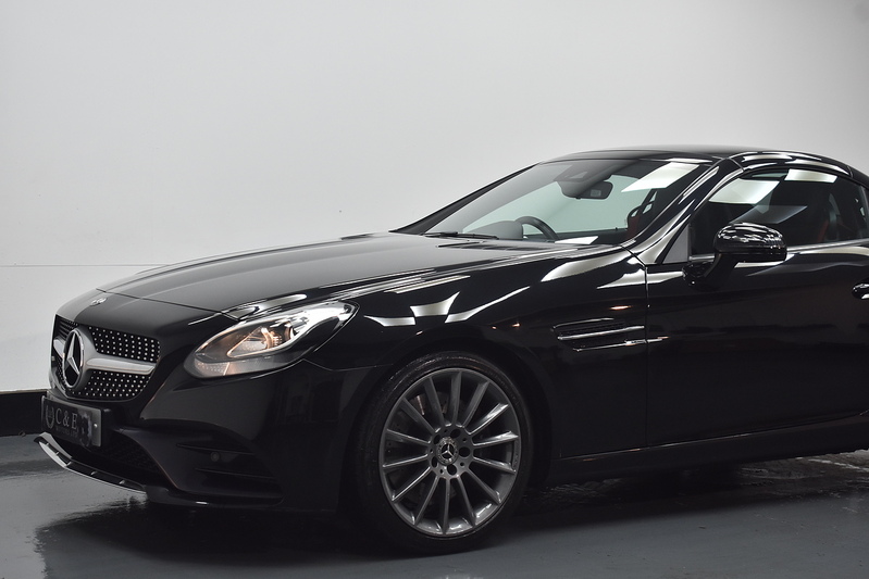 Mercedes-Benz SLC SLC250d AMG Line - U6102