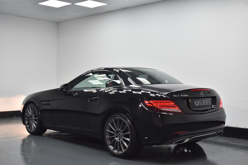 Mercedes-Benz SLC SLC250d AMG Line - U6102