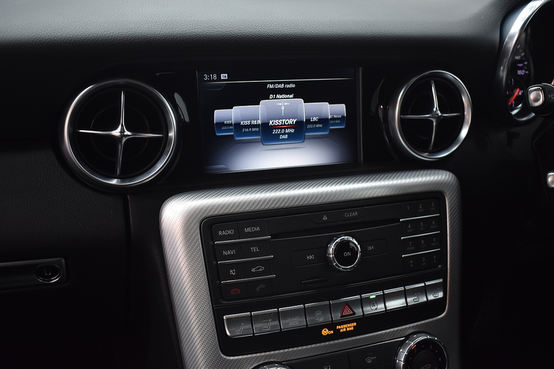 Mercedes-Benz SLC SLC250d AMG Line - U6102