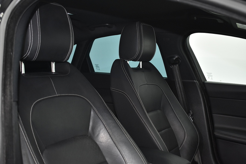 Jaguar XF d R-Sport - U6104