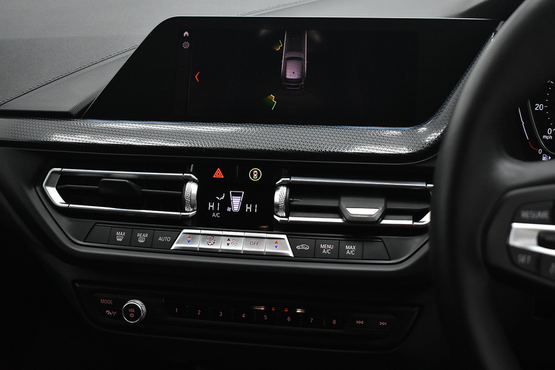 BMW 1 Series 118i Sport - U6106