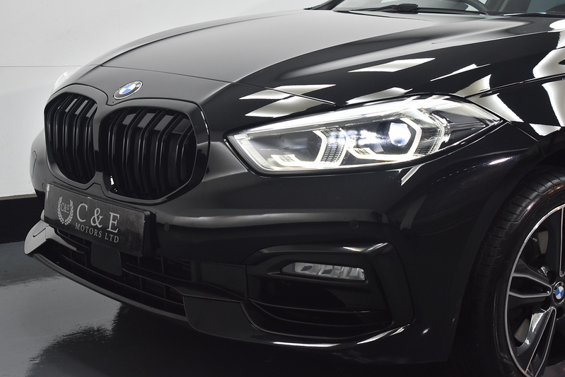 BMW 1 Series 118i Sport - U6107