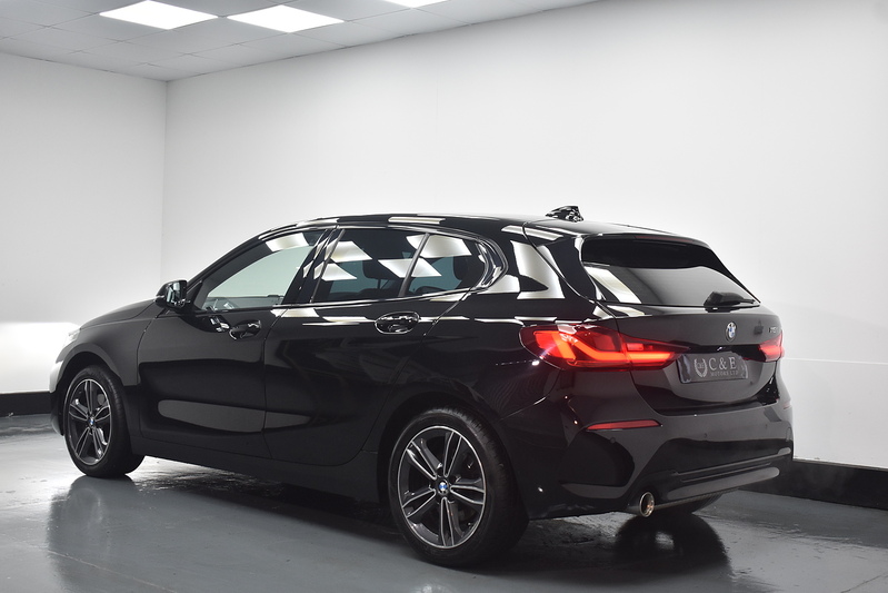 BMW 1 Series 118i Sport - U6107