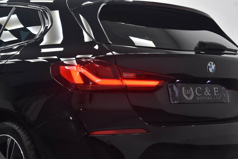 BMW 1 Series 118i Sport - U6107
