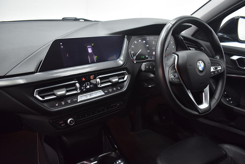 BMW 1 Series 118i Sport - U6107