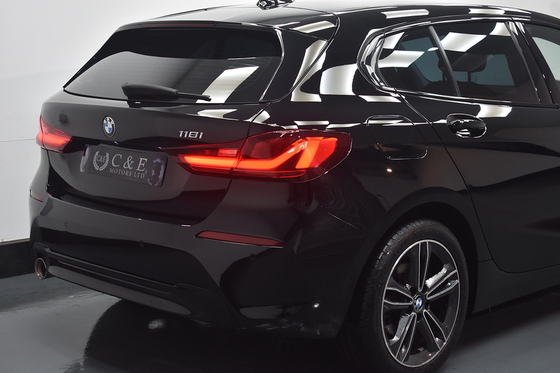 BMW 1 Series 118i Sport - U6107