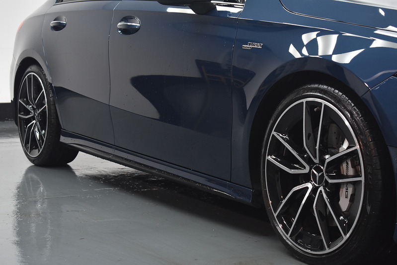 Mercedes-Benz A Class A35 AMG Edition - U6110