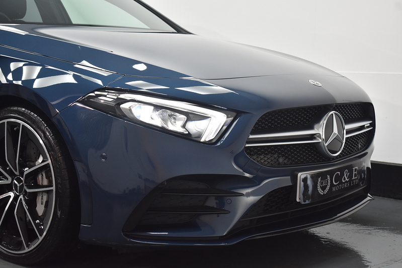 Mercedes-Benz A Class A35 AMG Edition - U6110