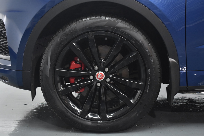 Jaguar E-PACE P300e R-Dynamic HSE - U6112