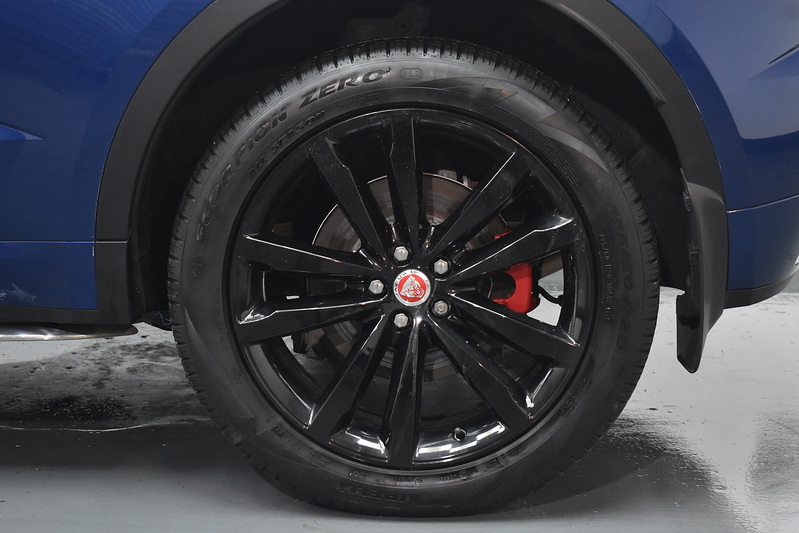 Jaguar E-PACE P300e R-Dynamic HSE - U6112