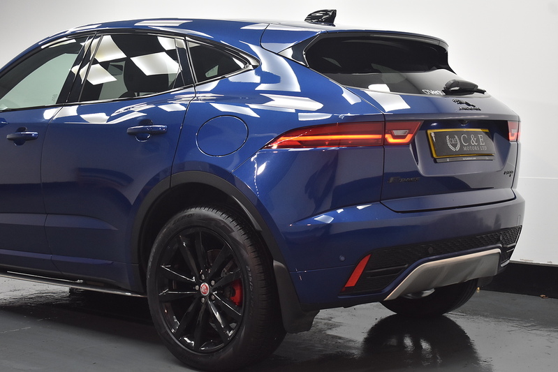 Jaguar E-PACE P300e R-Dynamic HSE - U6112