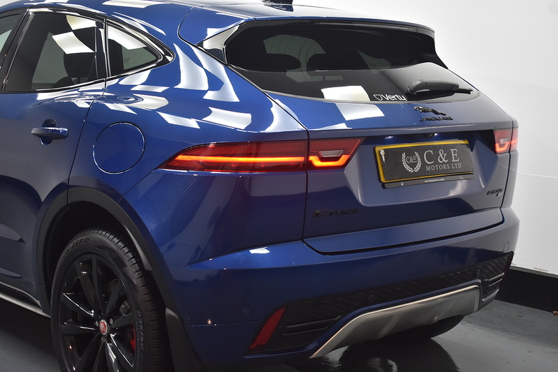 Jaguar E-PACE P300e R-Dynamic HSE - U6112
