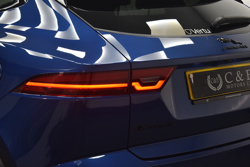 Jaguar E-PACE P300e R-Dynamic HSE - U6112