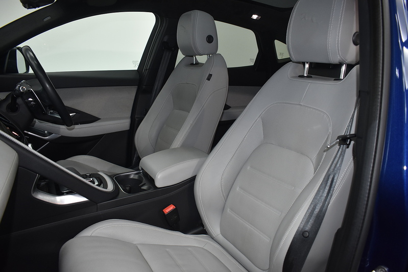 Jaguar E-PACE P300e R-Dynamic HSE - U6112
