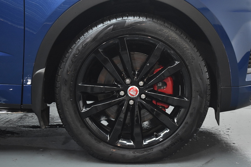 Jaguar E-PACE P300e R-Dynamic HSE - U6112