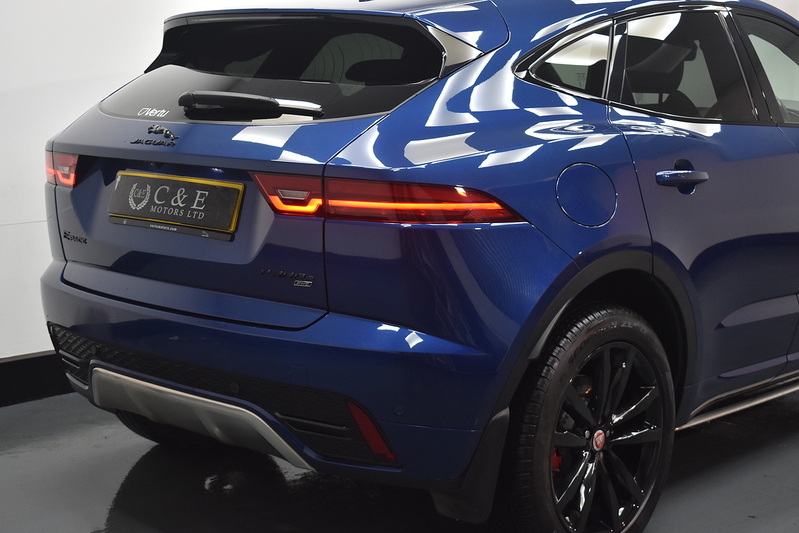 Jaguar E-PACE P300e R-Dynamic HSE - U6112