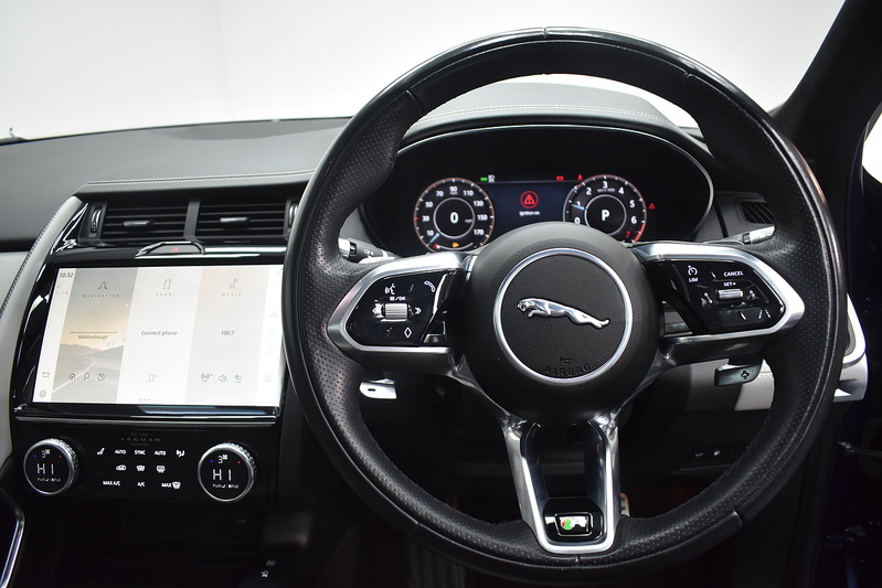 Jaguar E-PACE P300e R-Dynamic HSE - U6112