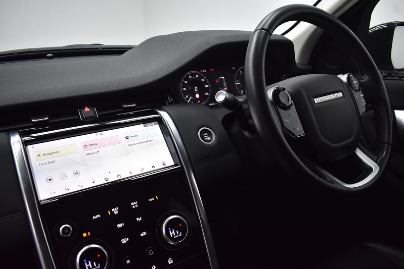 Land Rover Discovery Sport D180 MHEV SE - U6114