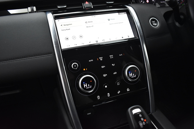 Land Rover Discovery Sport D180 MHEV SE - U6114