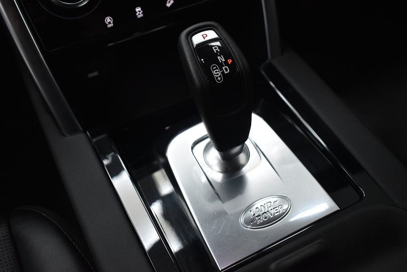 Land Rover Discovery Sport D180 MHEV SE - U6114