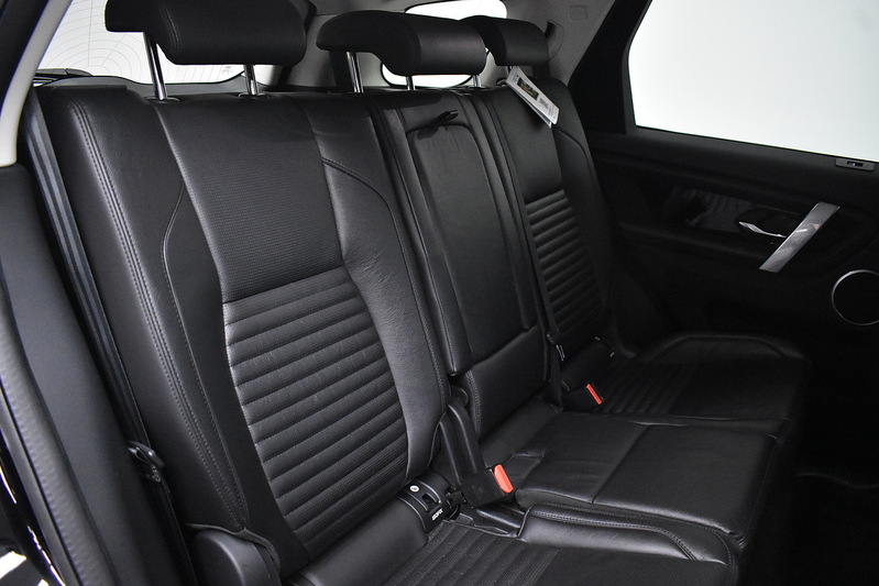 Land Rover Discovery Sport D180 MHEV SE - U6114