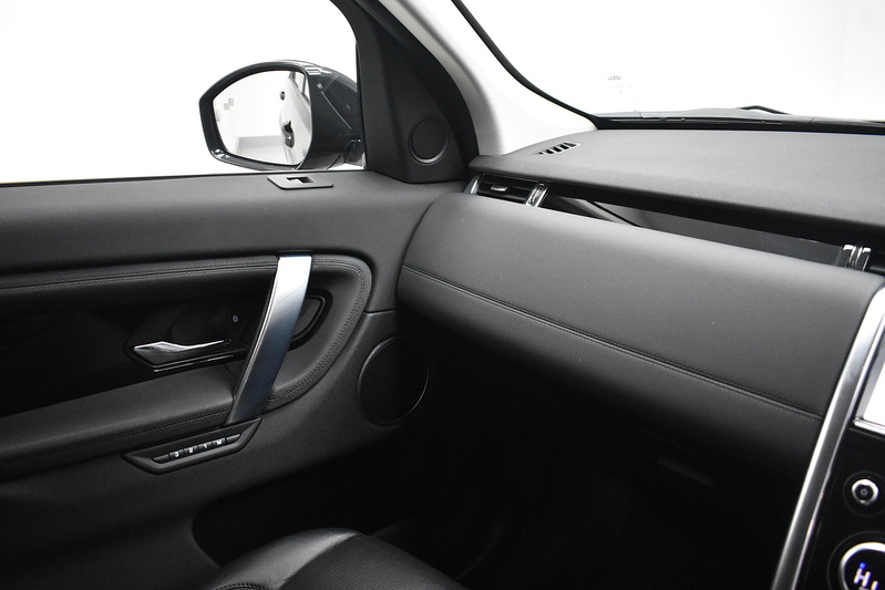 Land Rover Discovery Sport D180 MHEV SE - U6114