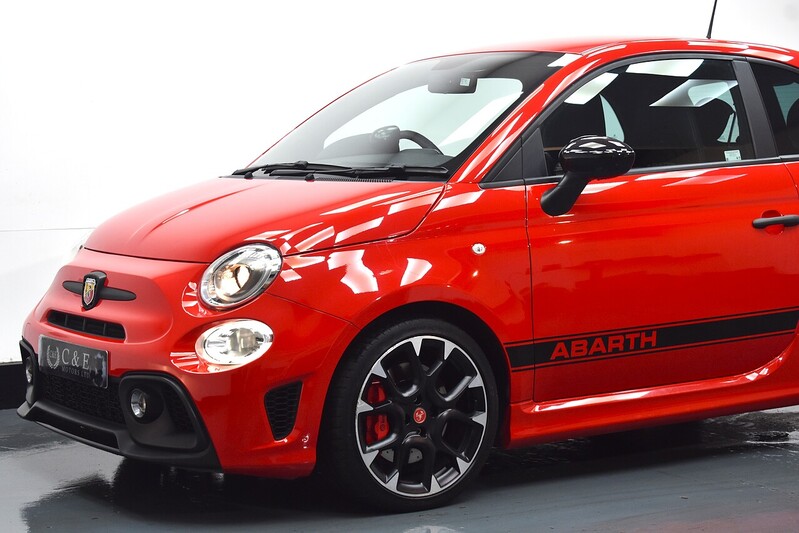Abarth 595 T-Jet Competizione 70th - U6115