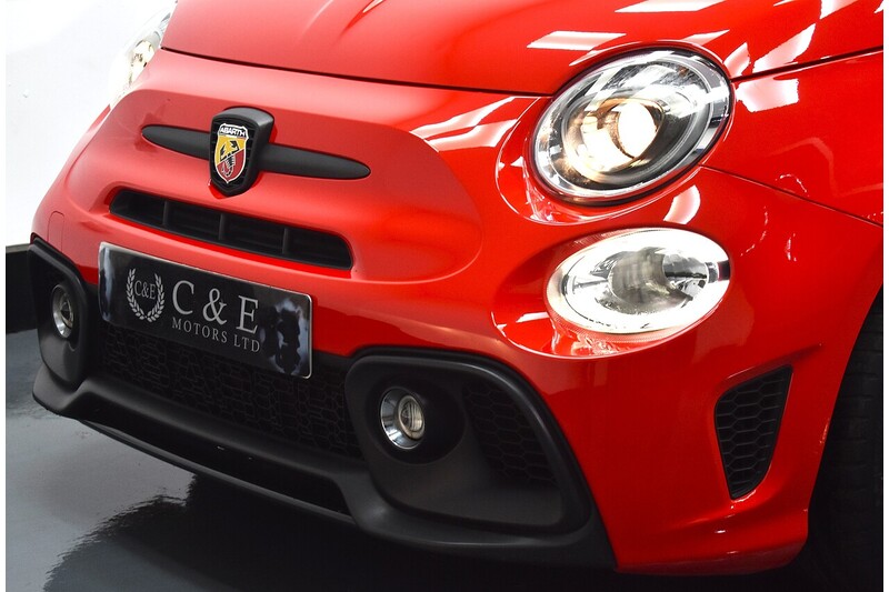 Abarth 595 T-Jet Competizione 70th - U6115