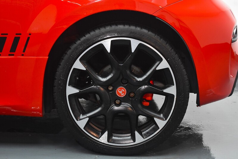 Abarth 595 T-Jet Competizione 70th - U6115