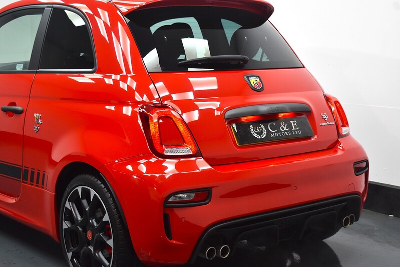 Abarth 595 T-Jet Competizione 70th - U6115