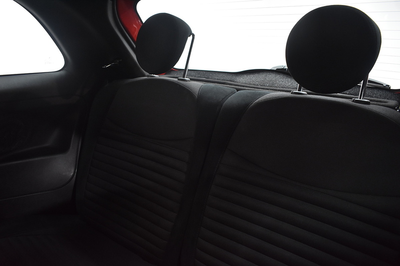 Abarth 595 T-Jet Competizione 70th - U6115