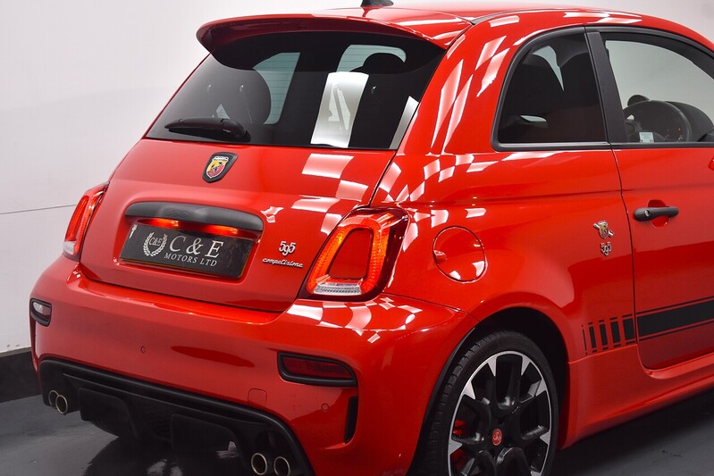 Abarth 595 T-Jet Competizione 70th - U6115