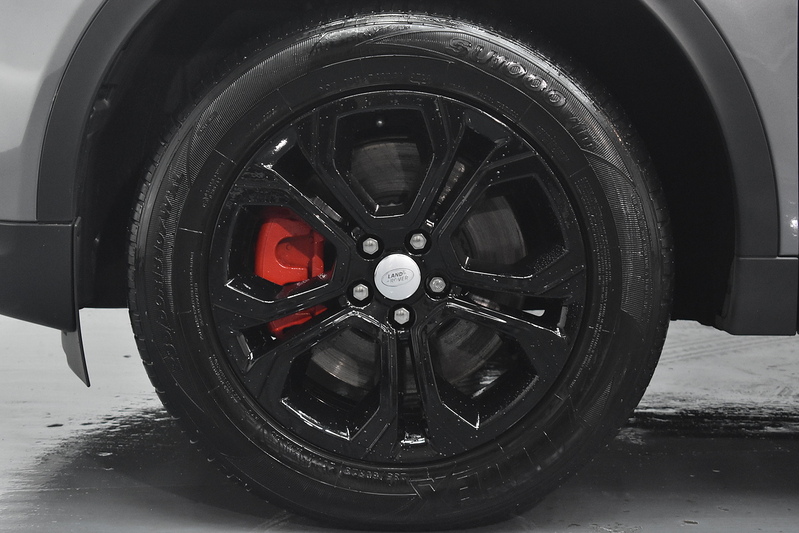 Land Rover Discovery Sport  - U6120