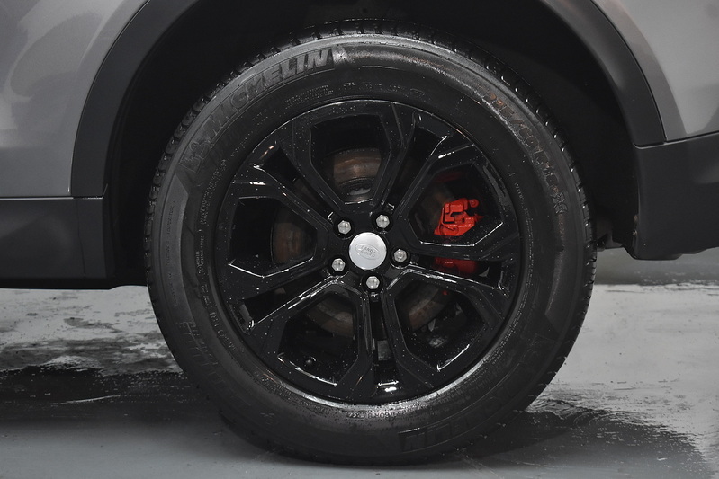 Land Rover Discovery Sport  - U6120