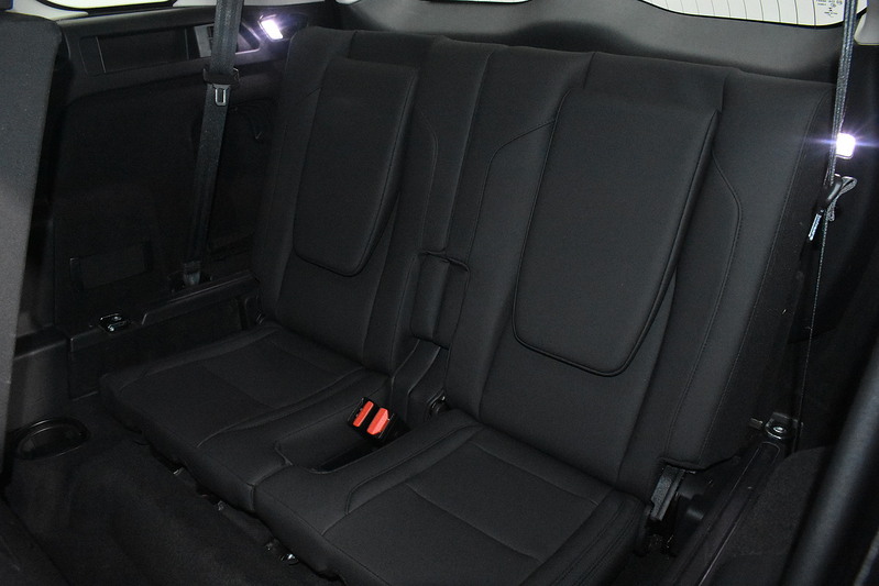 Land Rover Discovery Sport  - U6120