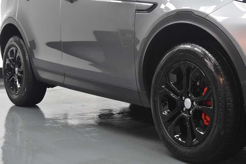 Land Rover Discovery Sport  - U6120