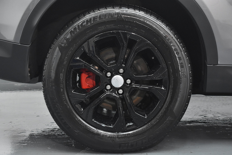 Land Rover Discovery Sport  - U6120