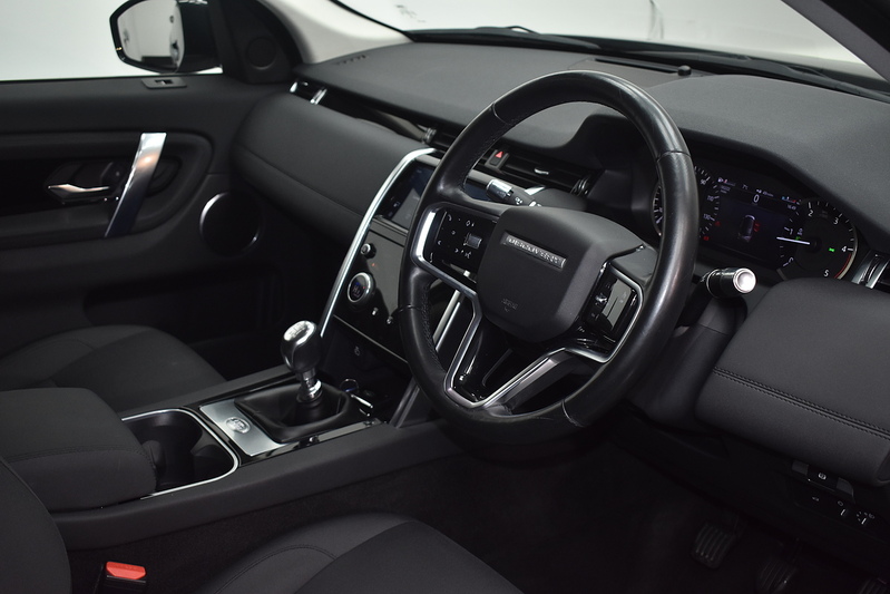 Land Rover Discovery Sport  - U6120