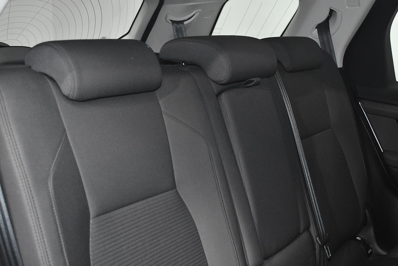 Land Rover Discovery Sport  - U6120