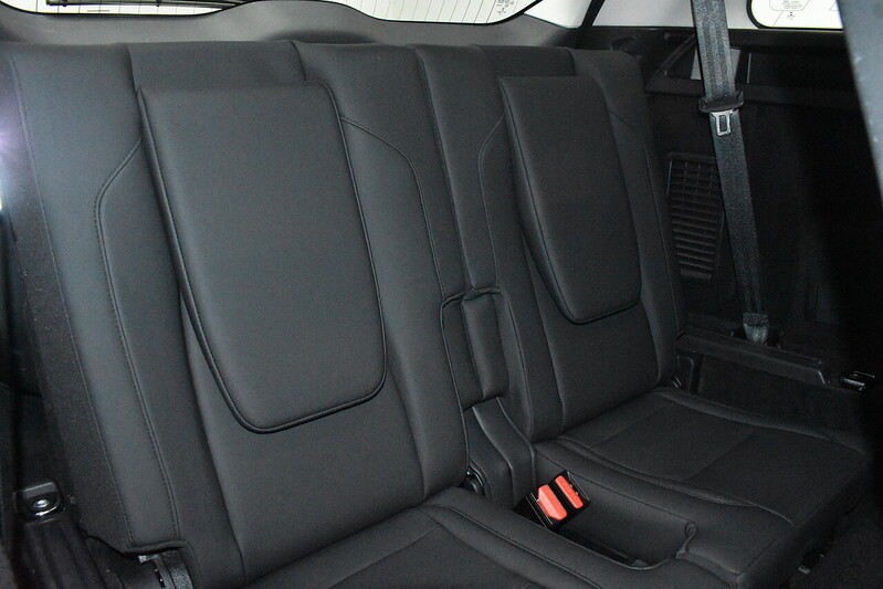 Land Rover Discovery Sport  - U6120