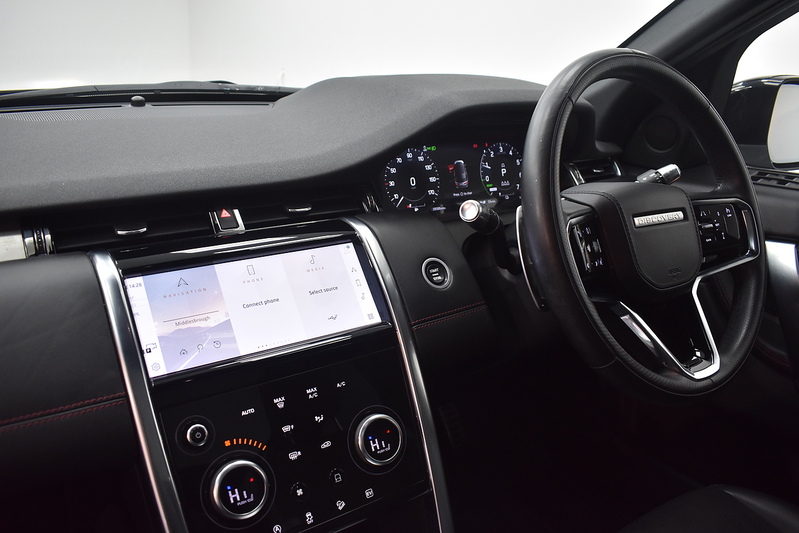 Land Rover Discovery Sport P300e R-Dynamic HSE - U6124